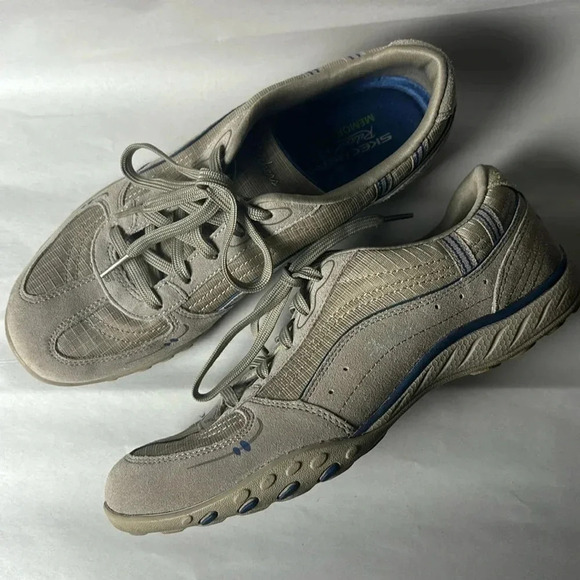 Skechers Relaxed Fit Memory Foam Tan with Blue Detail Lace Shoes - Picture 1 of 8